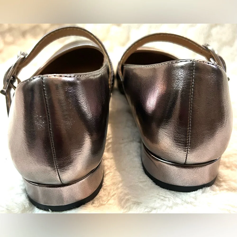Life Stride Metallic Pewter buckle strap Mary Jane flat women’s size 7M - Picture 10 of 13
